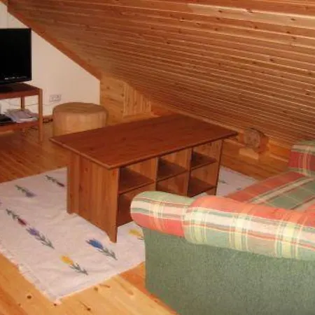 Holiday Koli, Kaakkuri